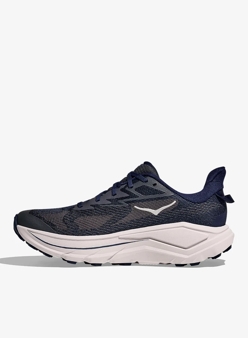 Hoka Challenger 8